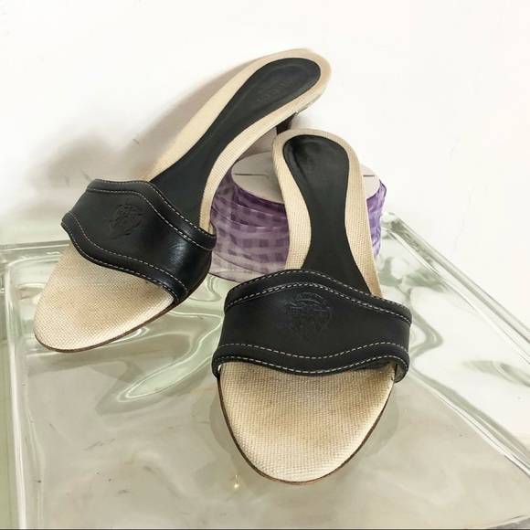 Gucci Shoes - Gucci women’s Black slip on mules sandals 8.5